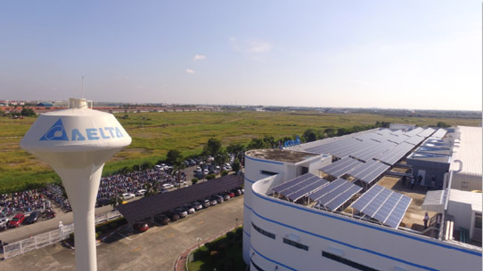 Solar Frontier's panels installed at Delta Electronics factory site in Thailand. 