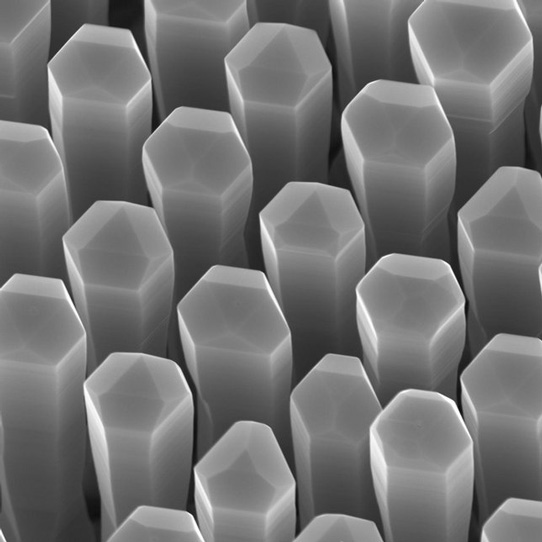 Nanowires with hexagonal SiGe shells. 